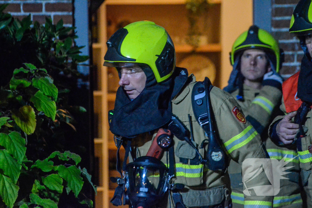 Brand in schoorsteen snel onder controle