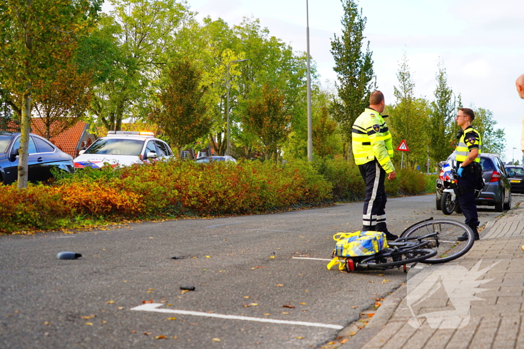 Automobilist verlaat plaats ongeval na aanrijding met fietser