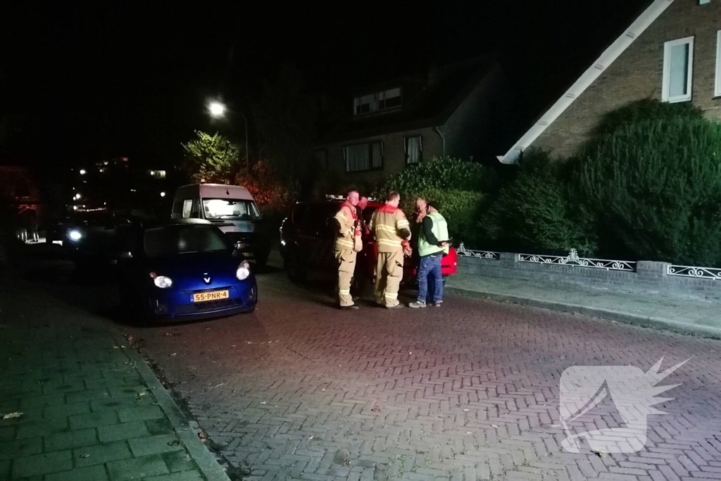 Brandweer doet onderzoek naar vreemde lucht