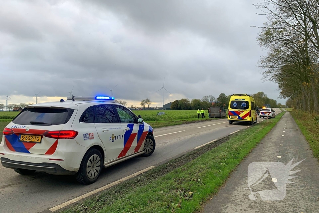 Auto eindigt in weiland na ongeval