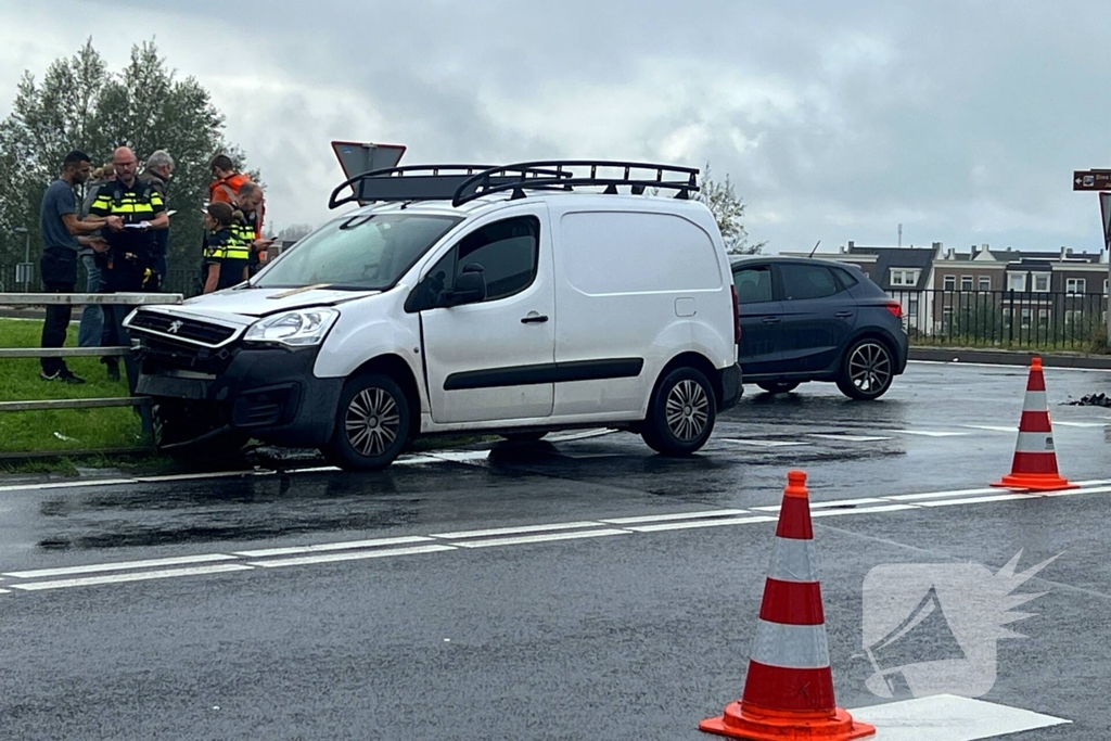 Fikse schade bij aanrijding tussen twee voertuigen