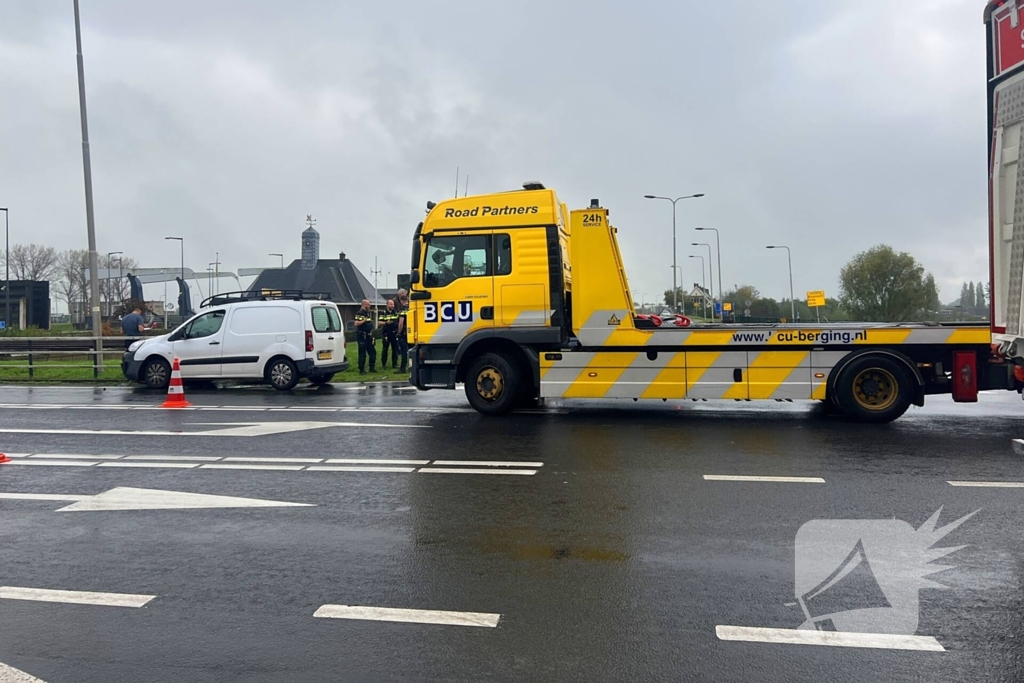 Fikse schade bij aanrijding tussen twee voertuigen