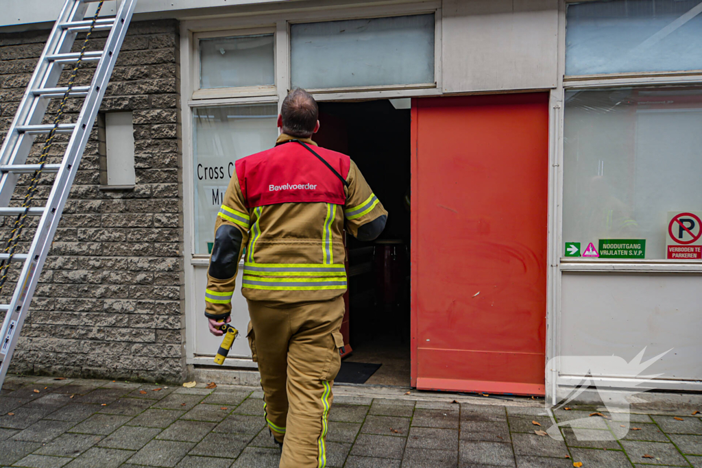 Wateroverlast door werkzaamheden: brandweer schiet te hulp