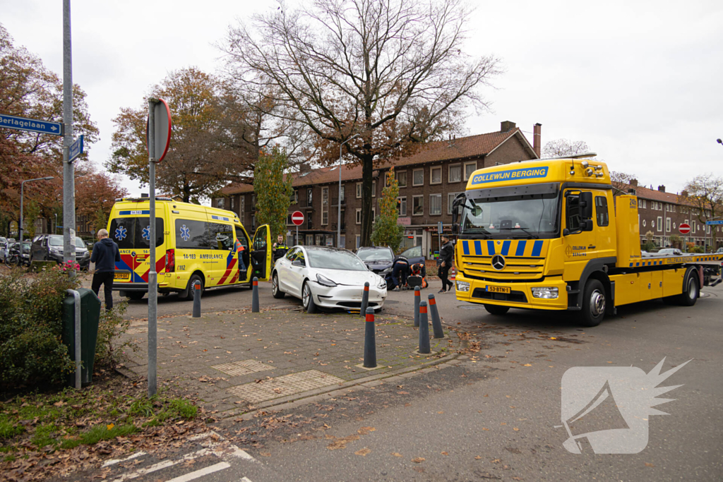 Ongeval op drukke kruising leidt tot discussie over voorrang