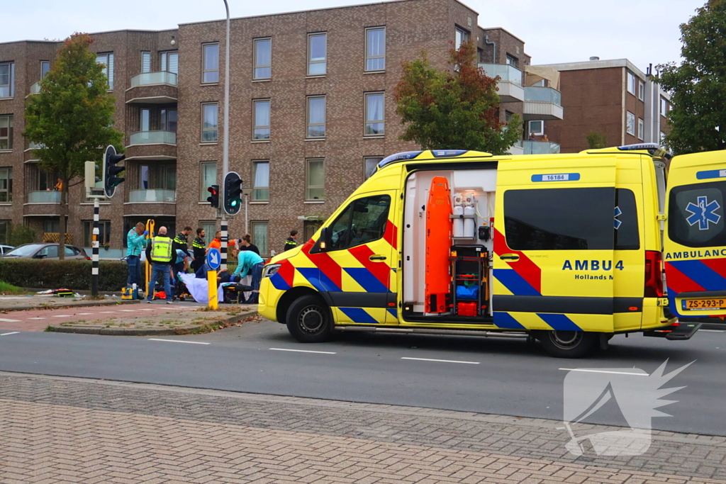 Scooterrijder zwaargewond bij aanrijding