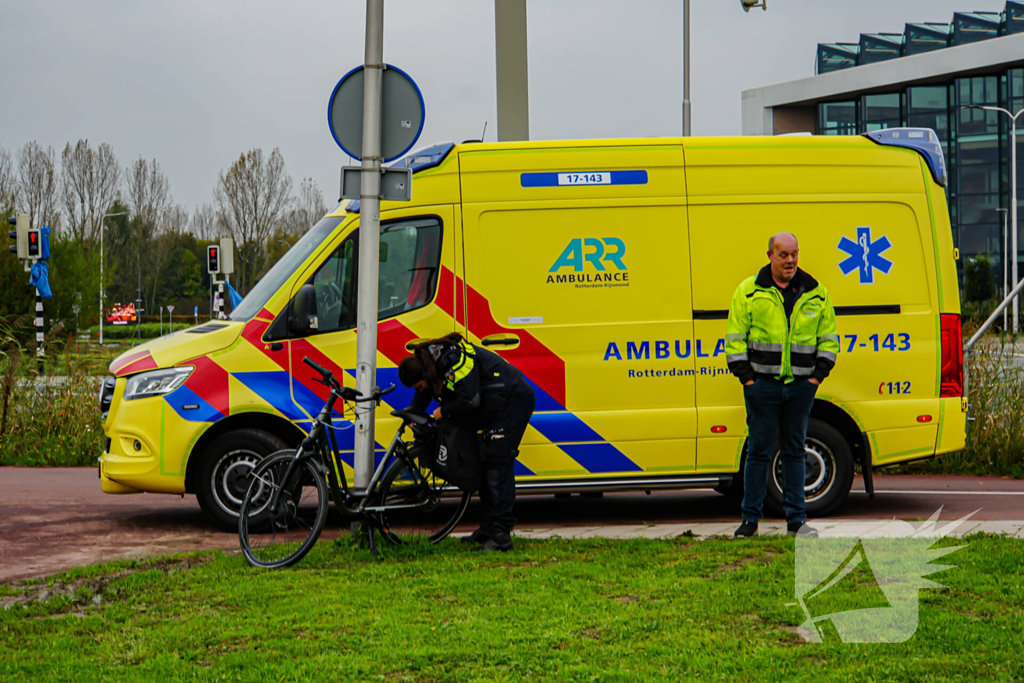 Fietser gewond bij aanrijding met vrachtwagen