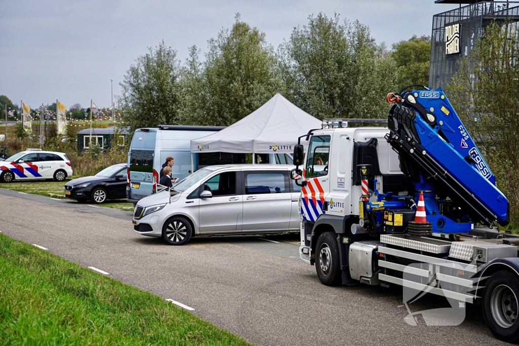 Overleden persoon aangetroffen in geparkeerde camper