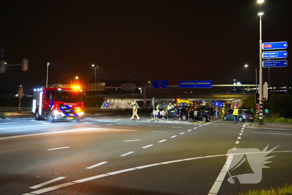 Lesauto betrokken bij frontale aanrijding op kruising