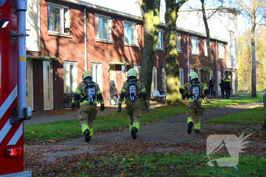 Bewoner loopt brandwonden op bij vlam in de pan