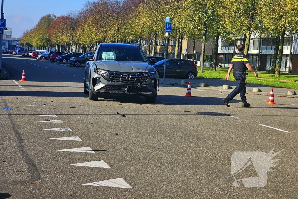 Gewonde bij aanrijding tussen twee voertuigen