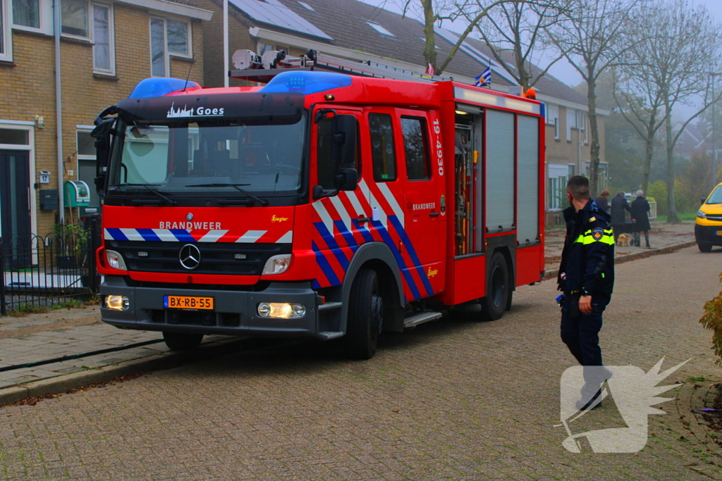 Veel rookontwikkeling bij brand in woning