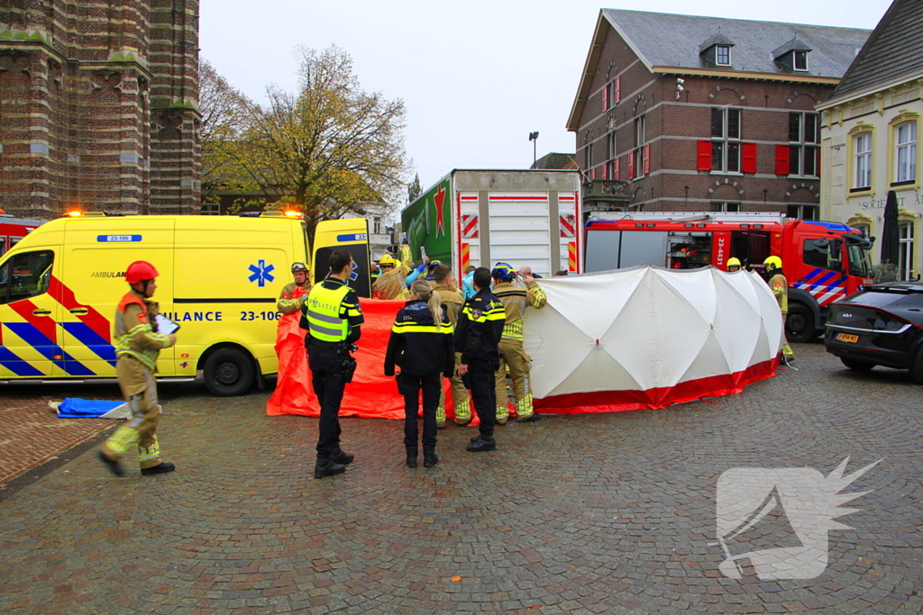 Meisje ernstig gewond bij aanrijding, traumateam opgeroepen