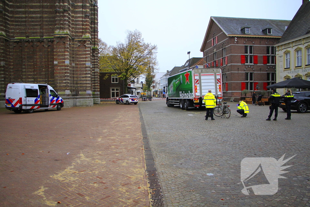 Meisje ernstig gewond bij aanrijding, traumateam opgeroepen