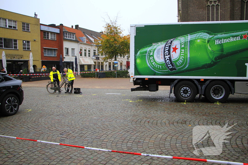 Meisje ernstig gewond bij aanrijding, traumateam opgeroepen