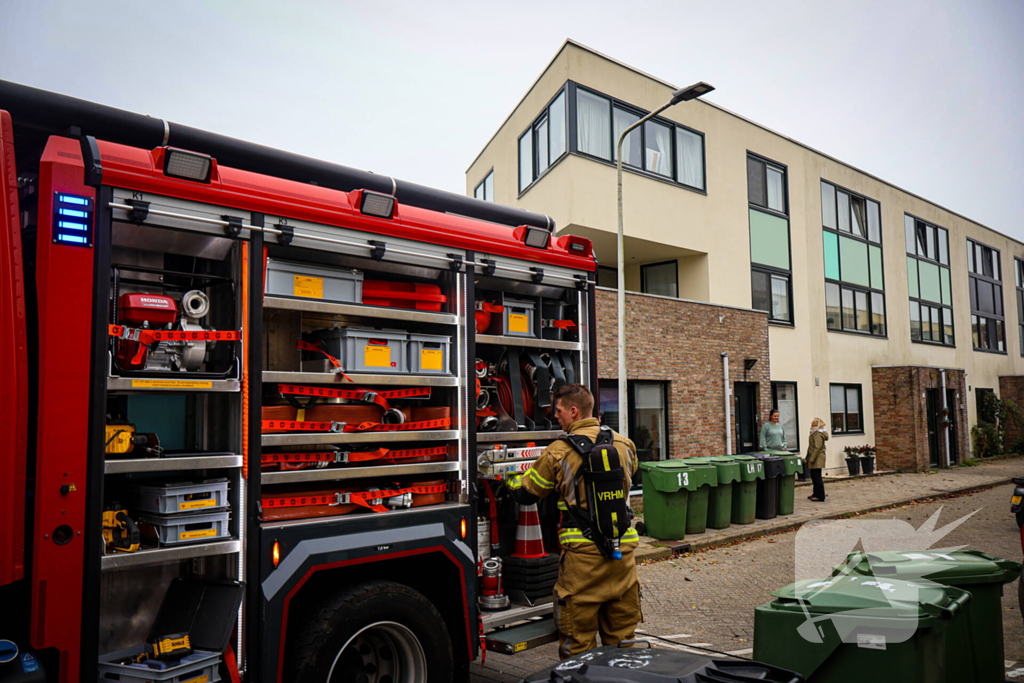 Brandweer sloopt keuken na brand in afzuigkap