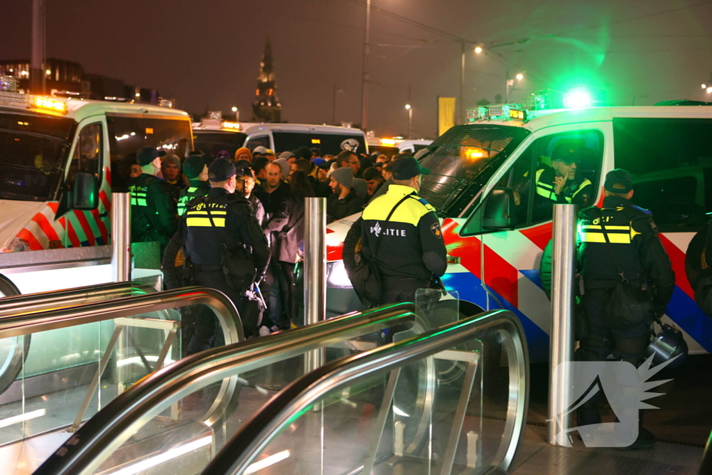 Honderden Maccabi-fans opweg naar ArenA