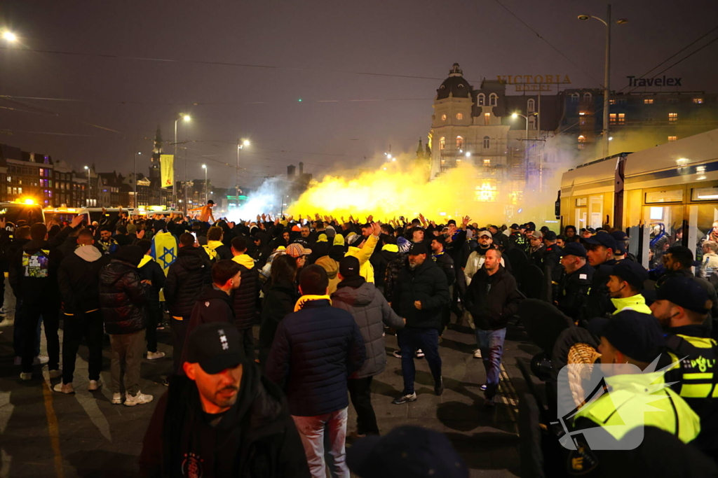 Honderden Maccabi-fans opweg naar ArenA