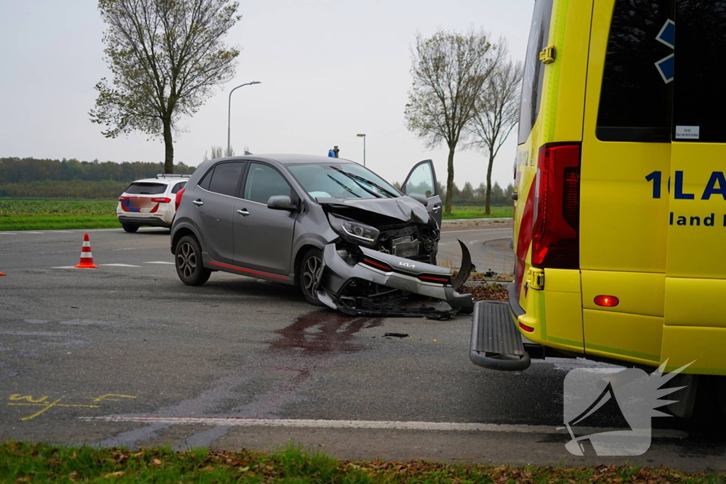 Ravage en drie gewonden bij aanrijding op beruchte kruising