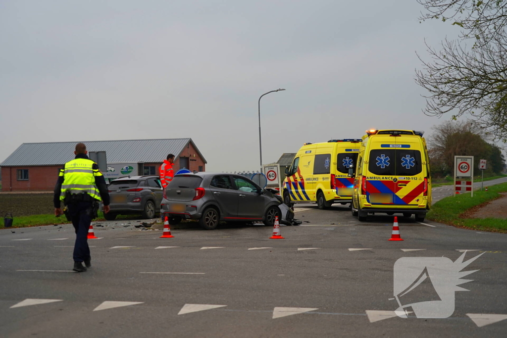 Ravage en drie gewonden bij aanrijding op beruchte kruising