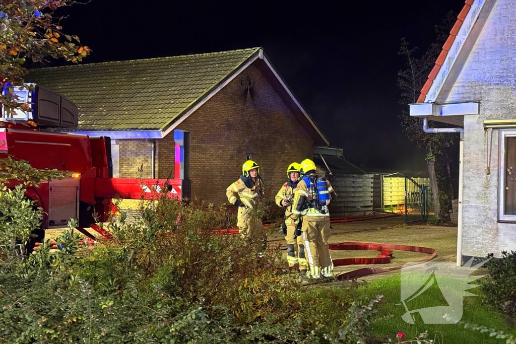 Brandweer zet drone in bij woningbrand