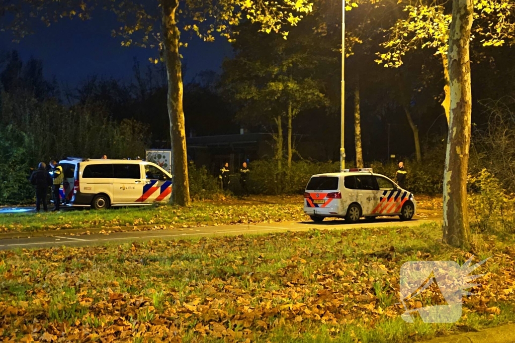 Politie start onderzoek naar melding steekpartij