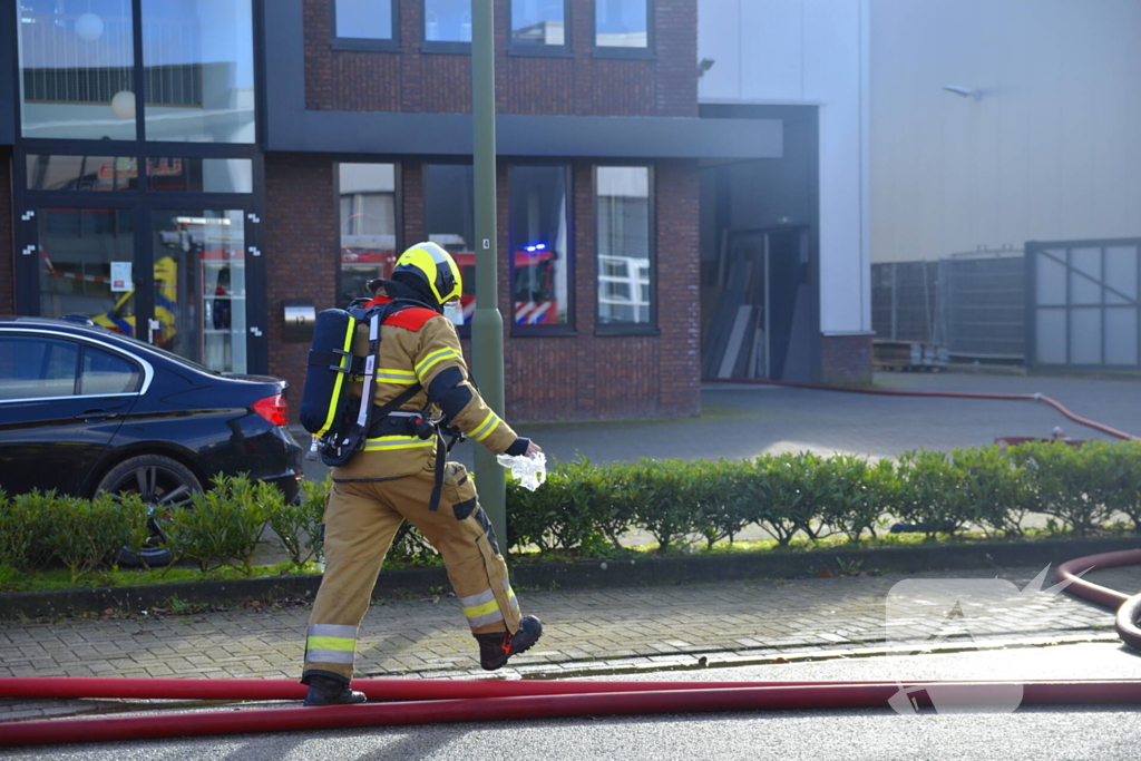 Hulpdiensten groots ingezet voor brand