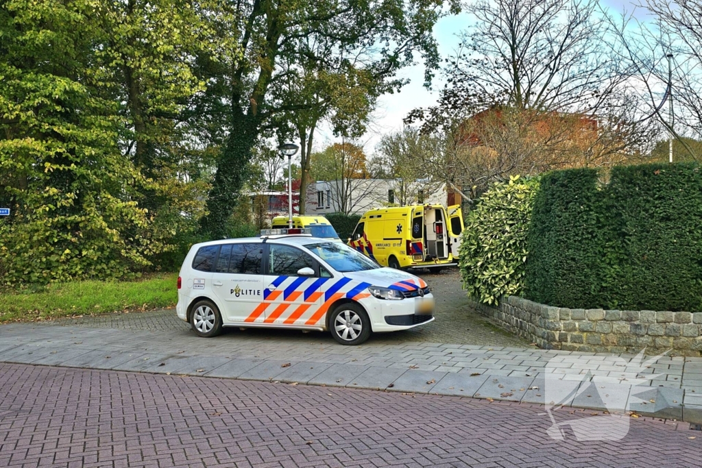 Brandweer assisteert bij medisch incident op straat