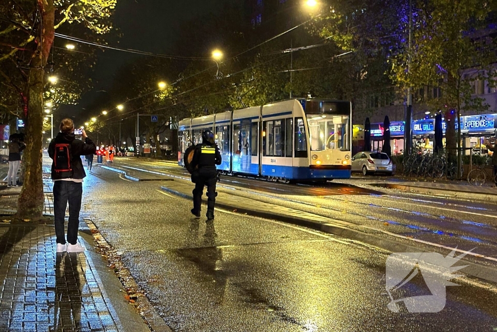 Tram in brand gestoken bij rellen