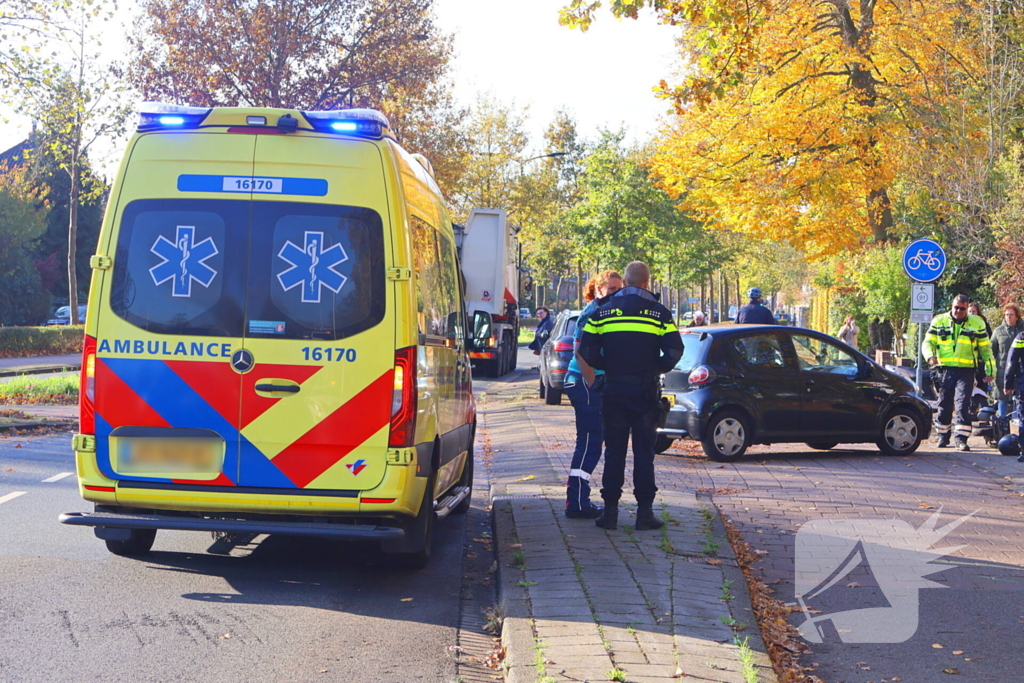 Scooterrijder door automobilist geschept