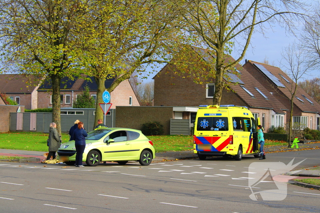 Fietser geschept op oversteekplaats