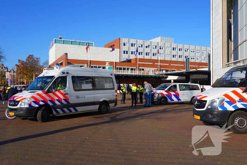 Tien activisten aangehouden bij protest