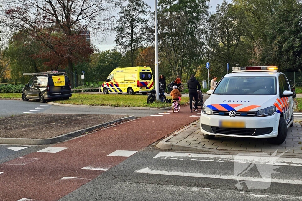 Persoon op fatbike aangereden door bestelbus