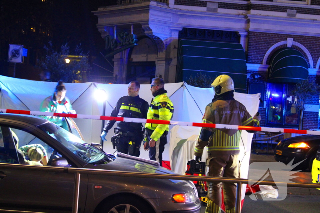 Zwaargewonde na aanrijding met personenauto