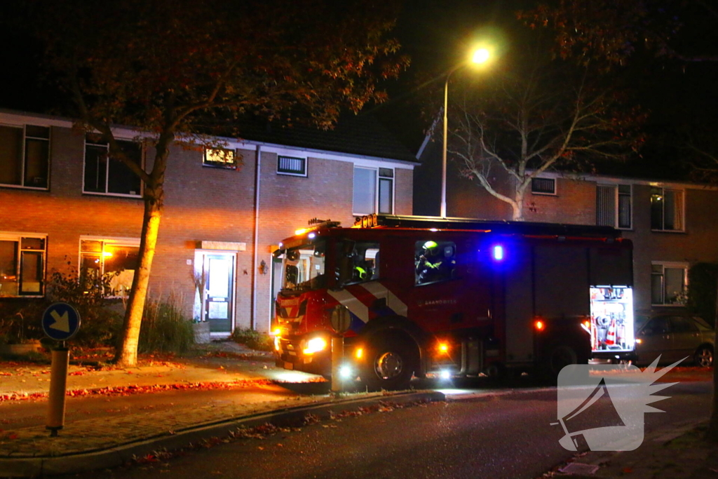 Brandweer controleert woning na mogelijke brand