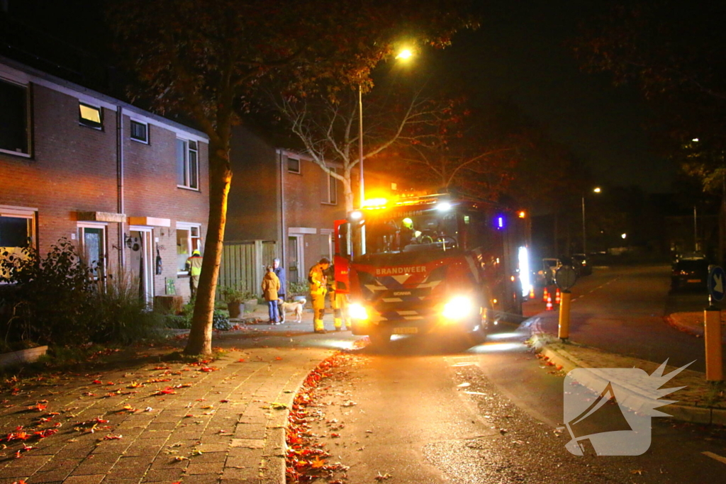 Brandweer controleert woning na mogelijke brand