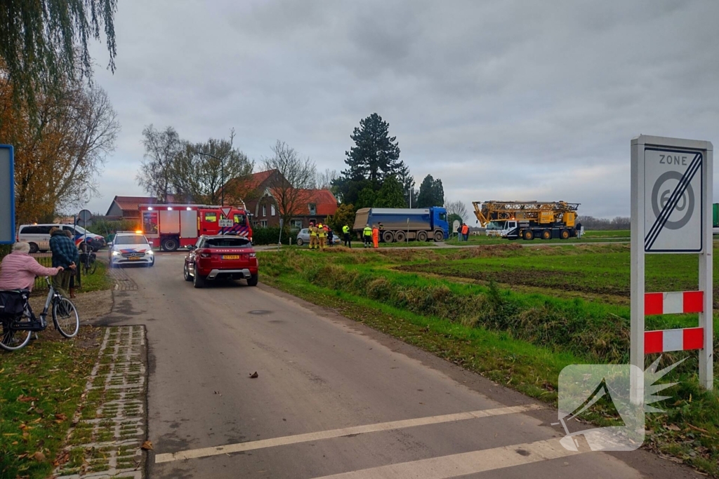 Automobilist zwaargewond bij ongeval