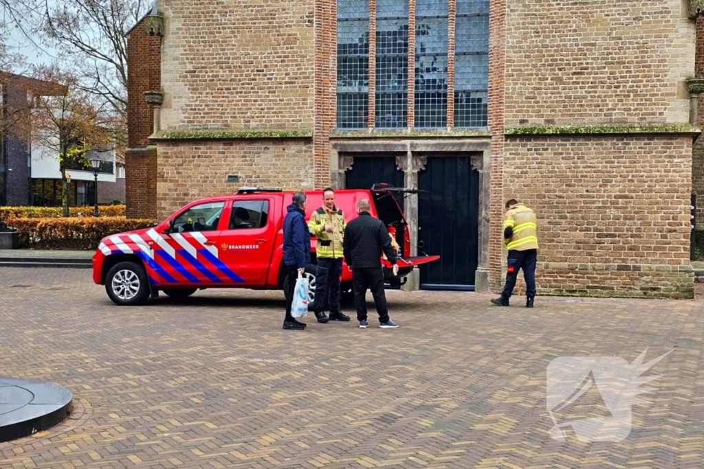 Brandweer verleend eerste hulp na vechtpartij