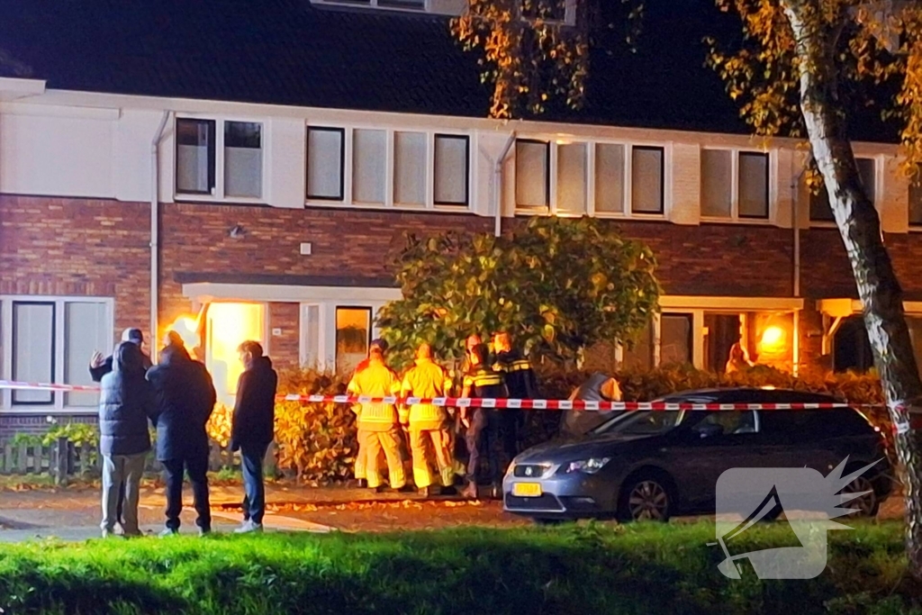 Woning afgezet na brandmelding, politie start onderzoek