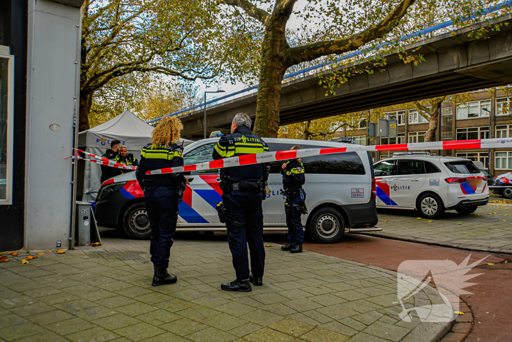 Politie doet onderzoek naar val van hoogte