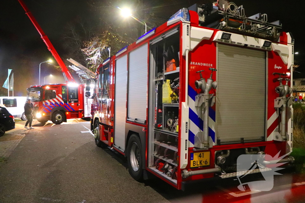 Grote brand in Sports Company, hotel ontruimd