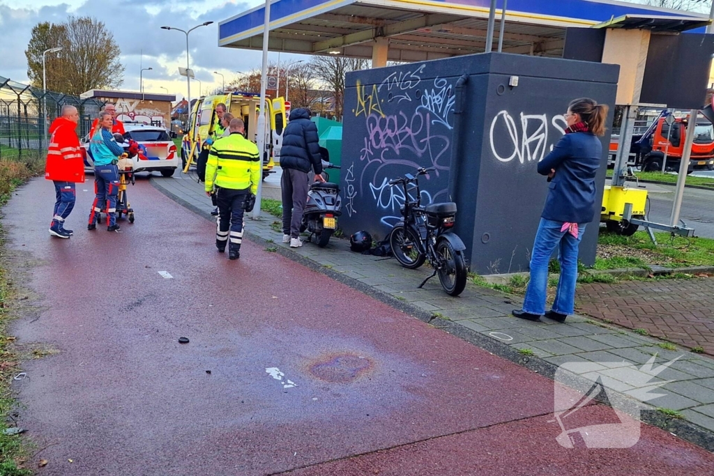 Scooterrijder en fatbiker botsen op fiestpad