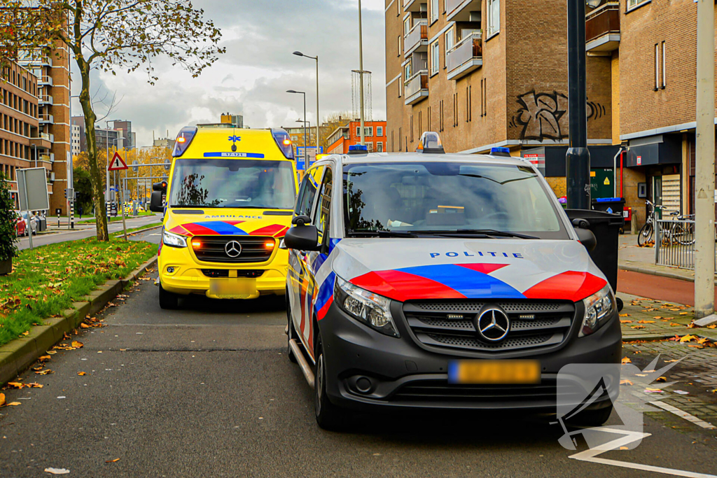 Kop-staartbotsing tussen drie voertuigen