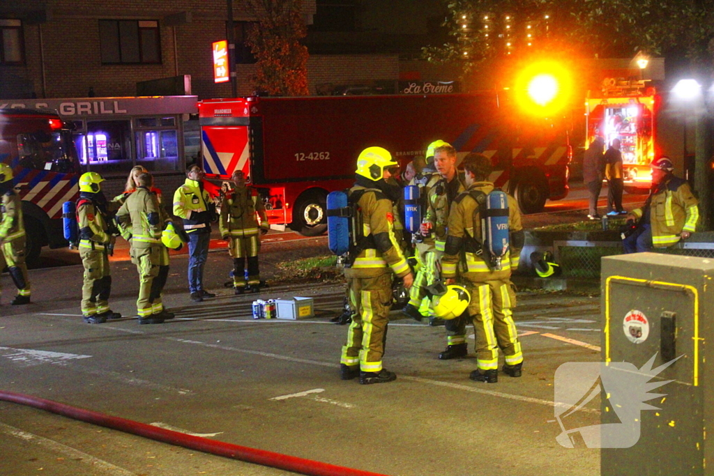 Brand in parkeergarage: aanzienlijke schade en evacuaties