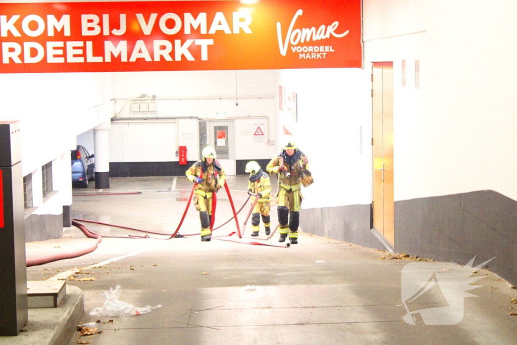 Brand in parkeergarage: aanzienlijke schade en evacuaties