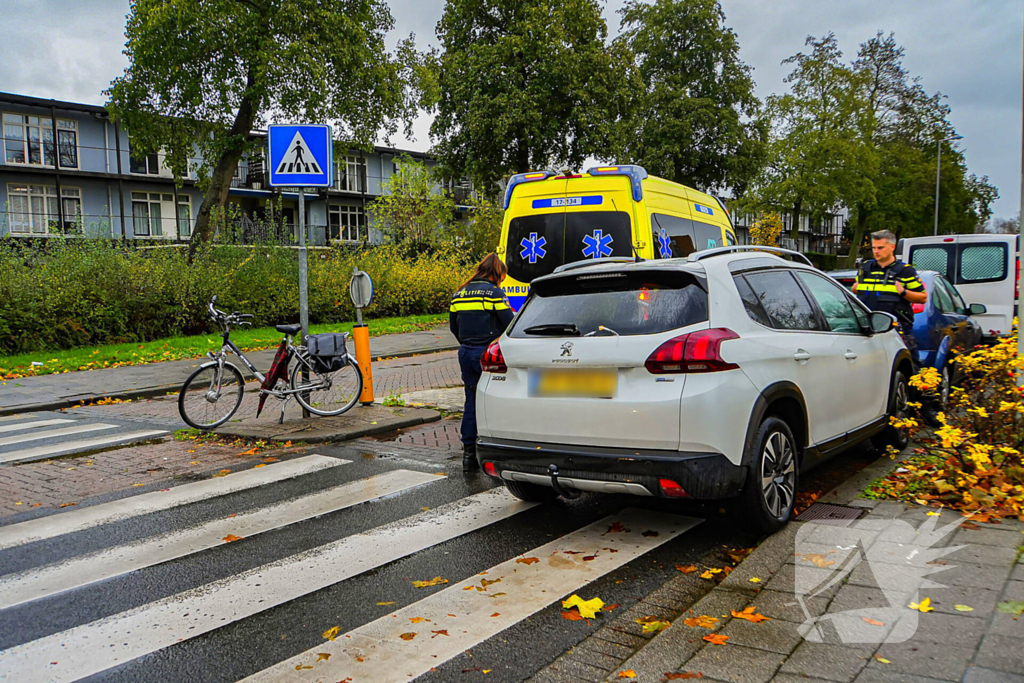 Fietser gewond bij aanrijding met personenauto