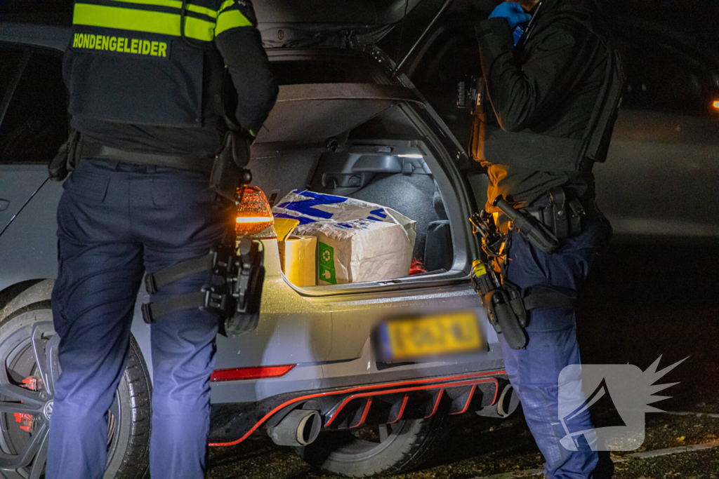 Vuurwapen gezien bij botsingen op parkeerterrein