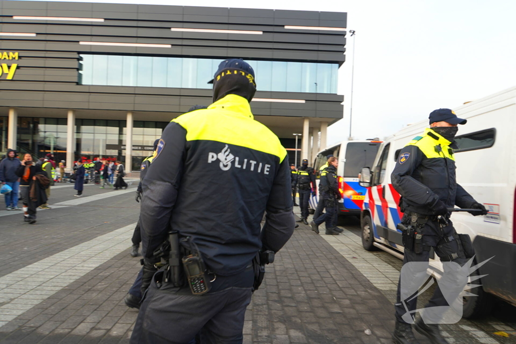 Meerdere aanhouding bij wapenbeurs Ahoy