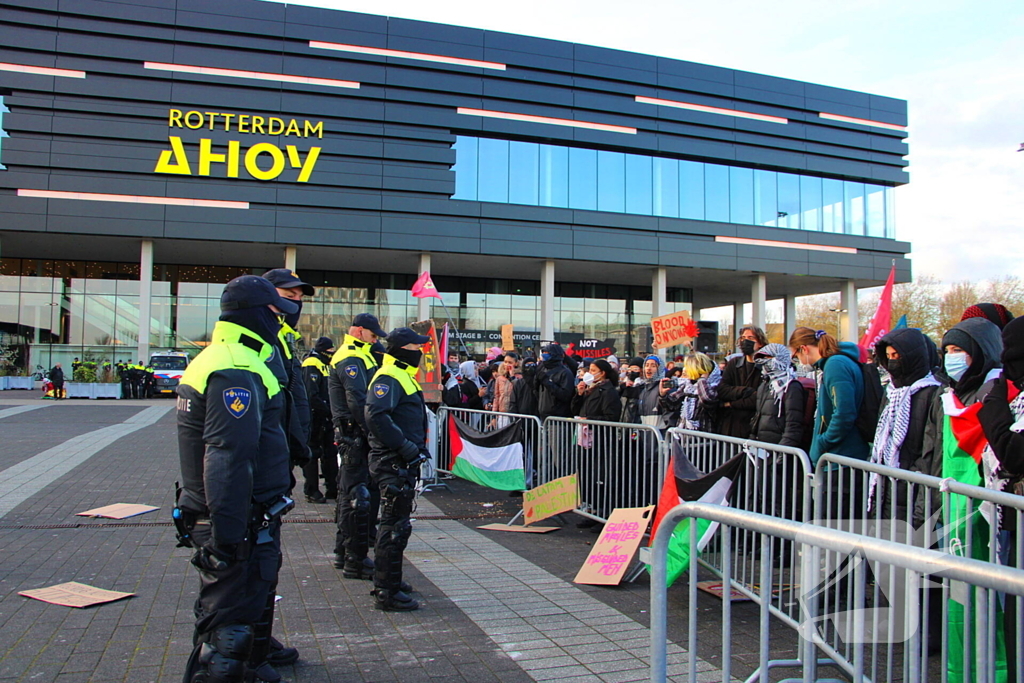 Meerdere aanhouding bij wapenbeurs Ahoy