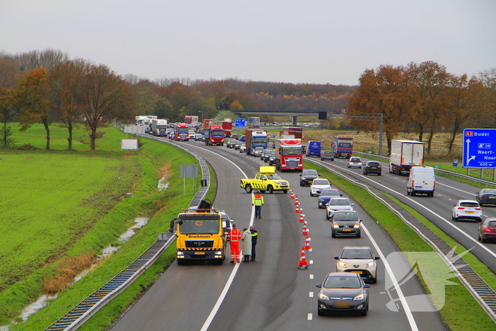 Rijstrook afgesloten door ongeval