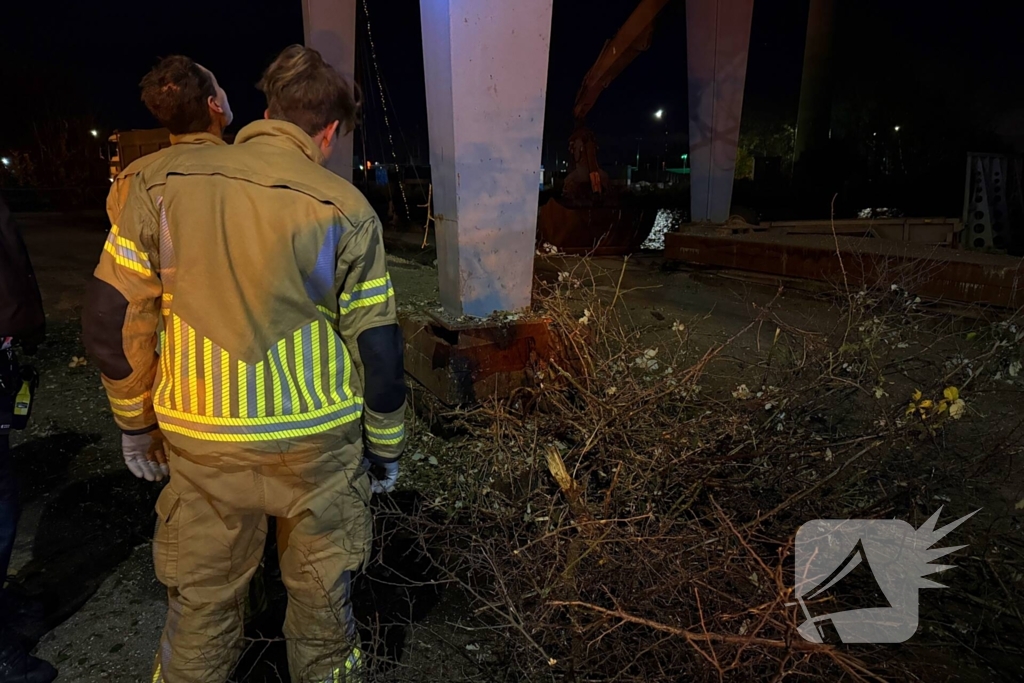 Automobilist slaat op de vlucht na botsing